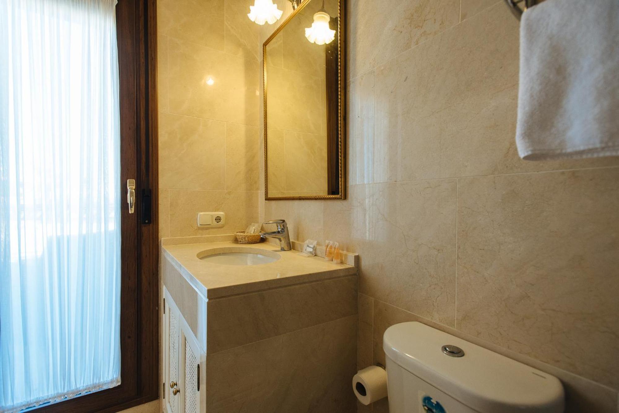 Minty Stay - Feria Sevilla Kamer foto